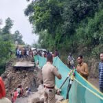मसूरी-देहरादून मार्ग भूस्खलन से बाधित, वाहनों की लगी लंबी कतारें
