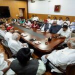 ज्ञानेश कुमार के खिलाफ महाभियोग प्रस्ताव की तैयारी, खरगे के आवास पर जुटेगा इंडिया गठबंधन